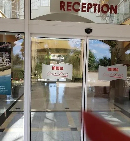 Apartment Midia Grand Aheloy