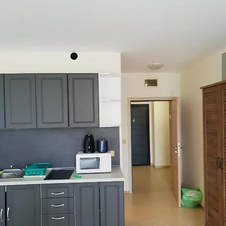 Apartment Midia Grand